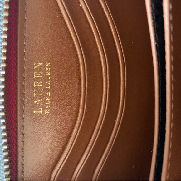 Ralph Lauren Zip Around Wallet - Picture 5 of 8